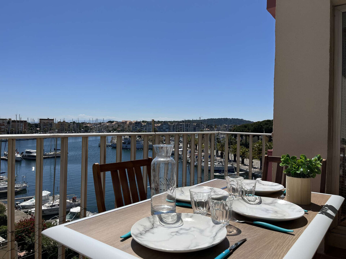 Appartement 4 pers. vue marina à Gruissan, parking privé - Photo 11