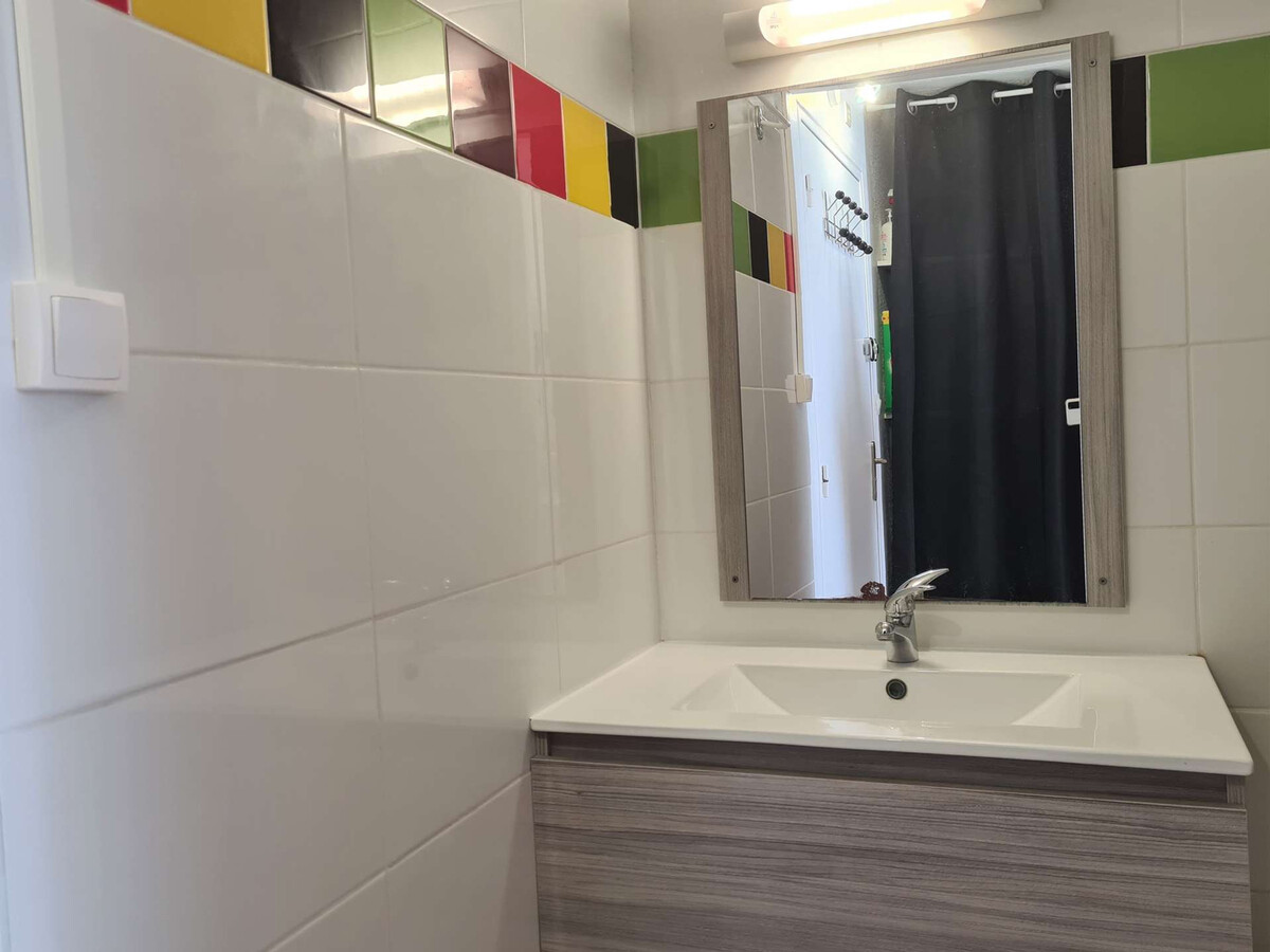 Appartement 4 pers. avec 2 canapés BZ à Cap d'Agde - Photo 9