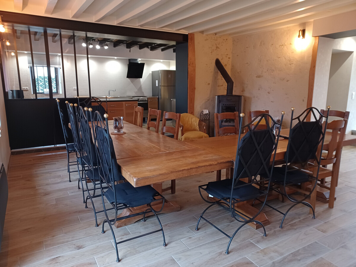 Fermette rénovée 5 chambres, 1 ha privé près du 24H du Mans - Photo 1