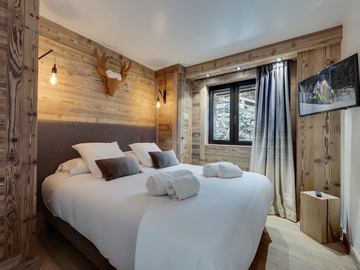 Appartement 95m² 4 suites avec jacuzzi à Val-d'Isère - Photo 4