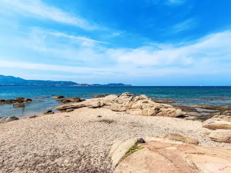 Casa Maza Corta, studio vue mer à Lumio : photo 18