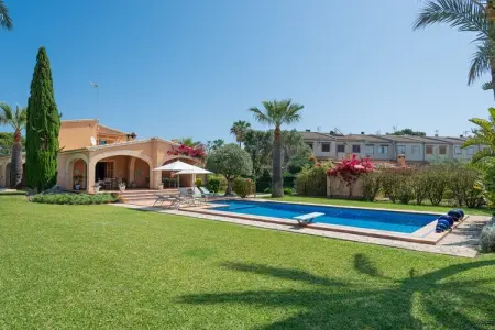 Mulholland Villa – Piscine d'eau salée et jardin à Son Bauló : photo 3