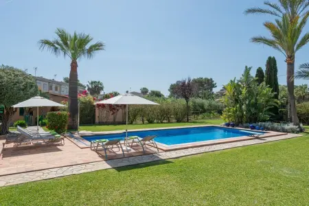 Mulholland Villa – Piscine d'eau salée et jardin à Son Bauló : photo 13