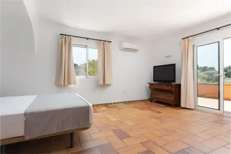 Mulholland Villa – Piscine d'eau salée et jardin à Son Bauló : photo 24
