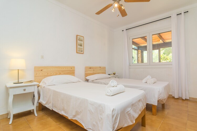 Can Clavell, villa avec piscine d'eau salée à Colònia de Sant Pere - Photo 4