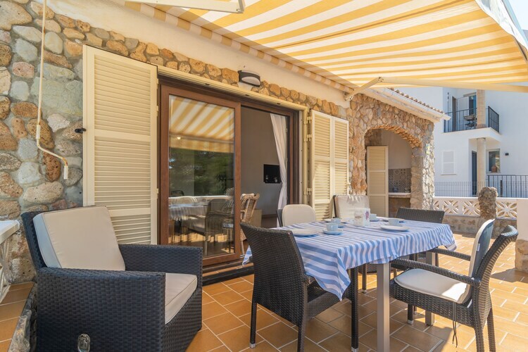 Can Clavell, villa avec piscine d'eau salée à Colònia de Sant Pere - Photo 24