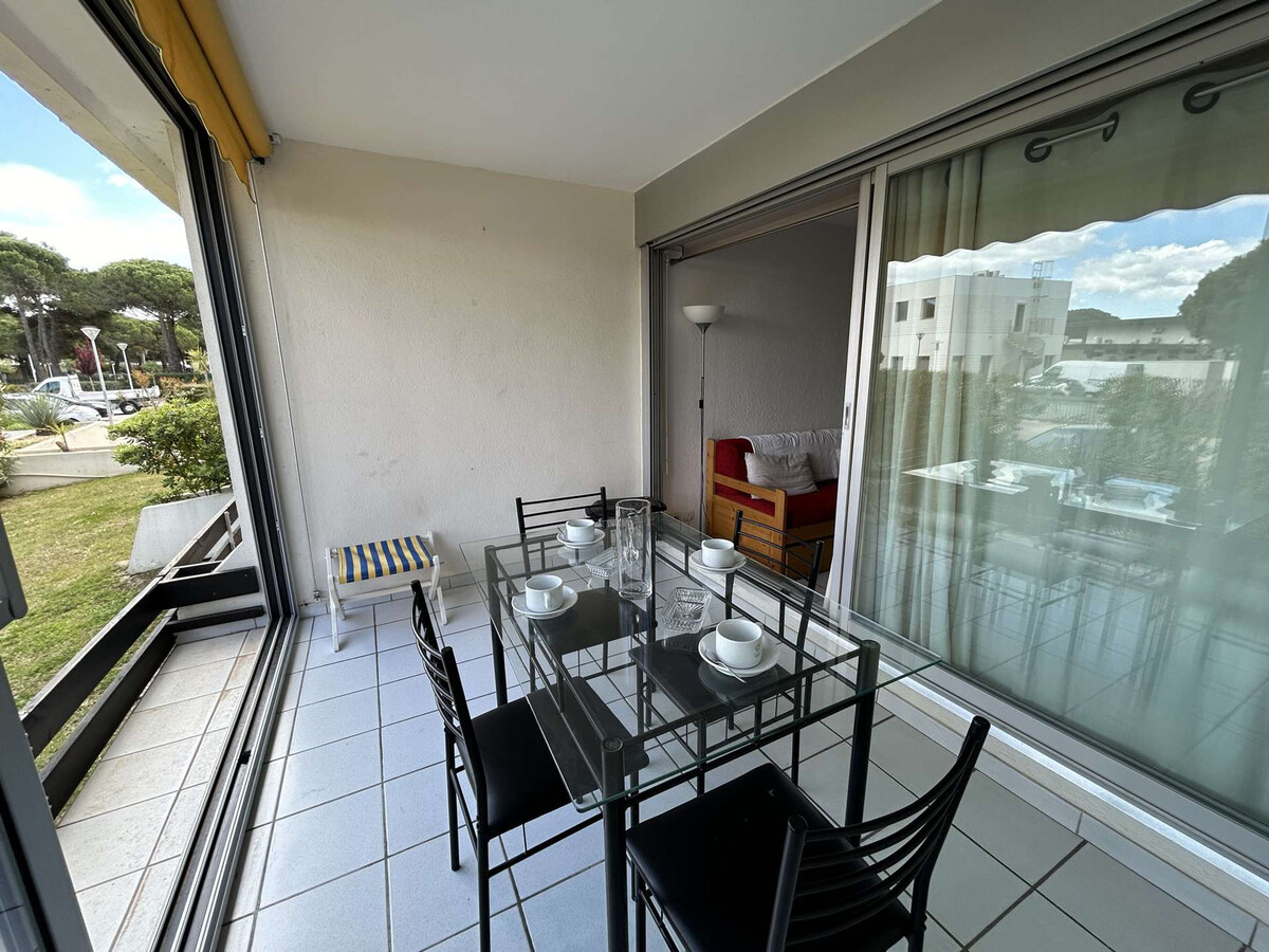 Studio climatisé Port Camargue, 25 m², loggia, piscine - Photo 2