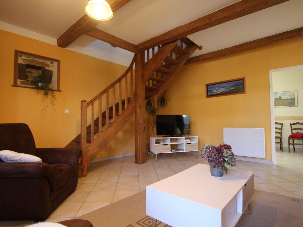 Gîte 6 pers. à Saint-Aubin-des-Préaux : ancienne écurie réhabilitée - Photo 3