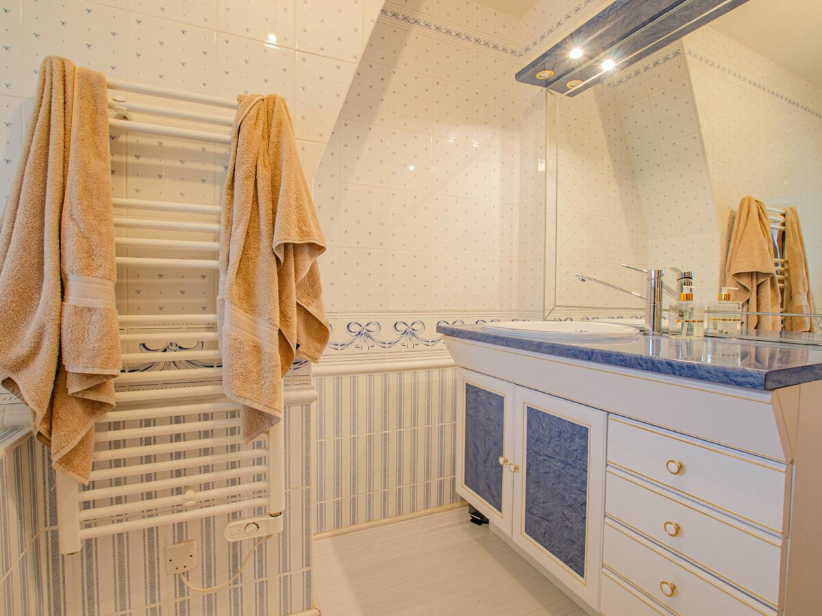 Les Farinettes, gîte 10 pers. jacuzzi & barbecue - Photo 24