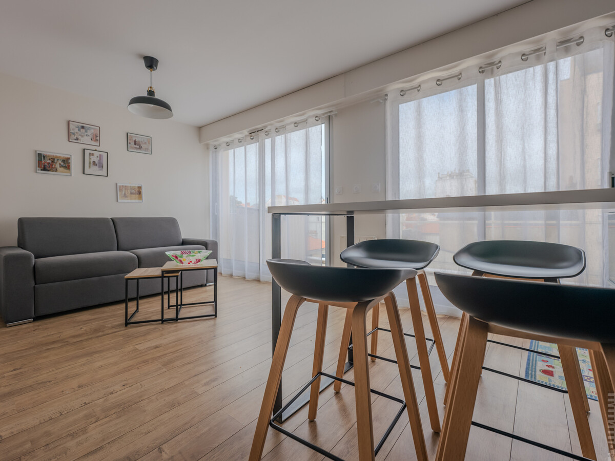 Appartement 2 étoiles, terrasse, 50 m de la plage - Photo 1