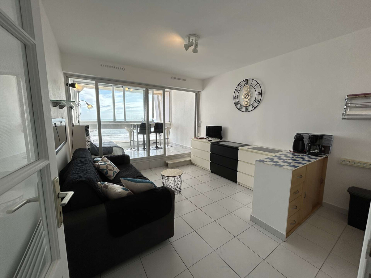 Studio avec balcon vue mer et lave-linge à Saint-Jean-de-Monts - Photo 1