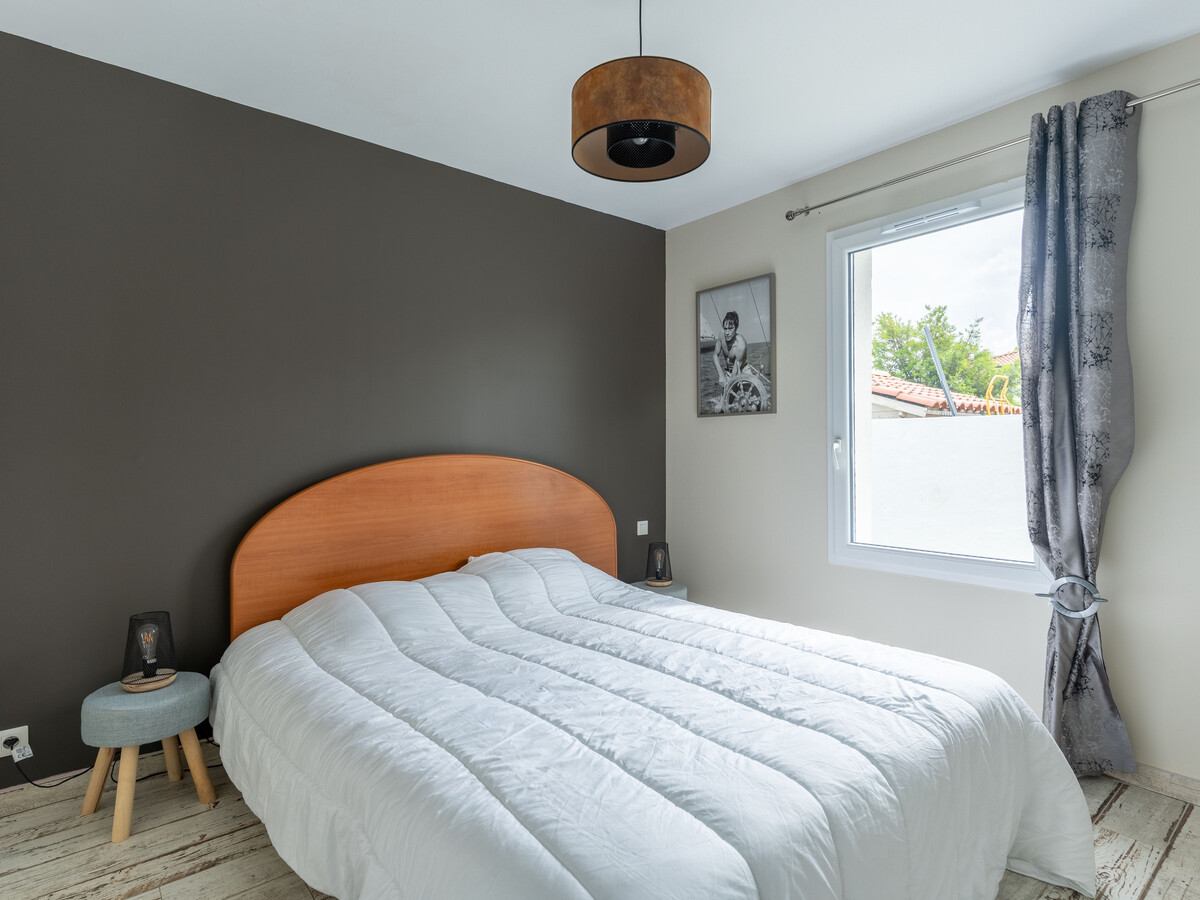 Maison 90 m² climatisée, 3 chambres, jardin à Parentis-en-Born - Photo 11