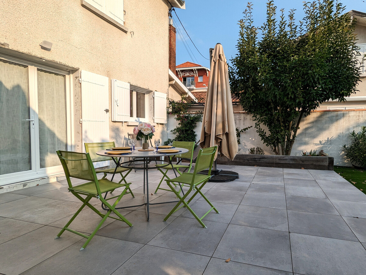 Maison lumineuse 2 chambres, terrasse 30m², plage 200m - Photo 2