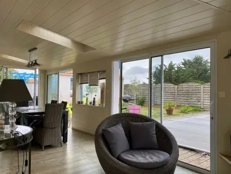 Maison avec piscine privée, près de la plage, à Longeville-sur-Mer - Photo 21