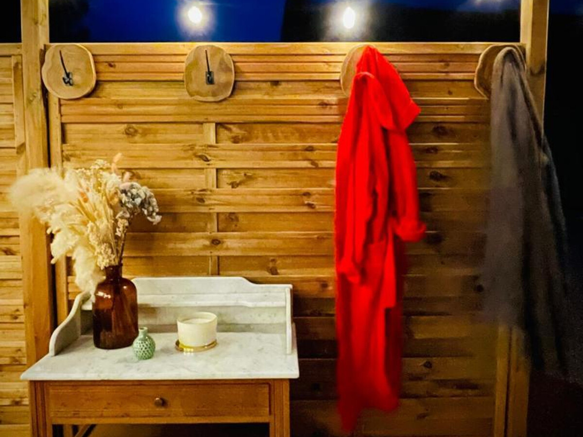 Studio avec spa et jardin à Montaigu-le-Blin - Photo 21