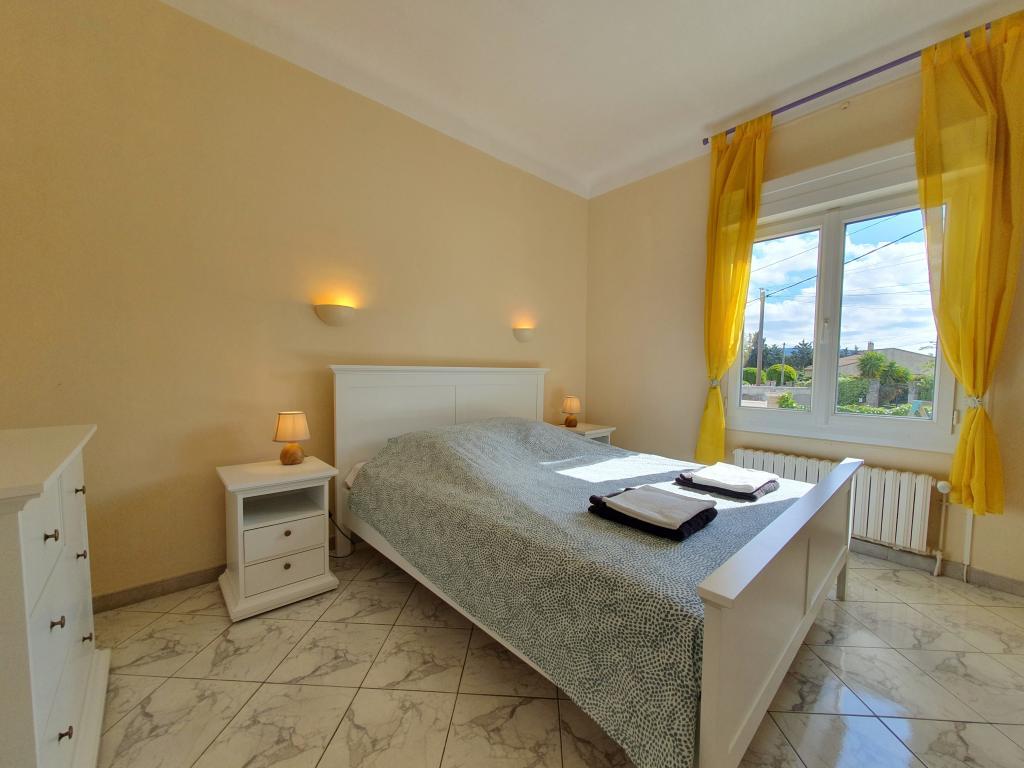 Villa Louis à Homps : piscine privée et terrasse - Photo 9