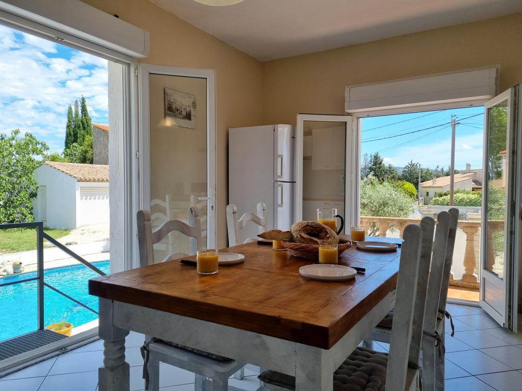 Villa Louis à Homps : piscine privée et terrasse - Photo 11