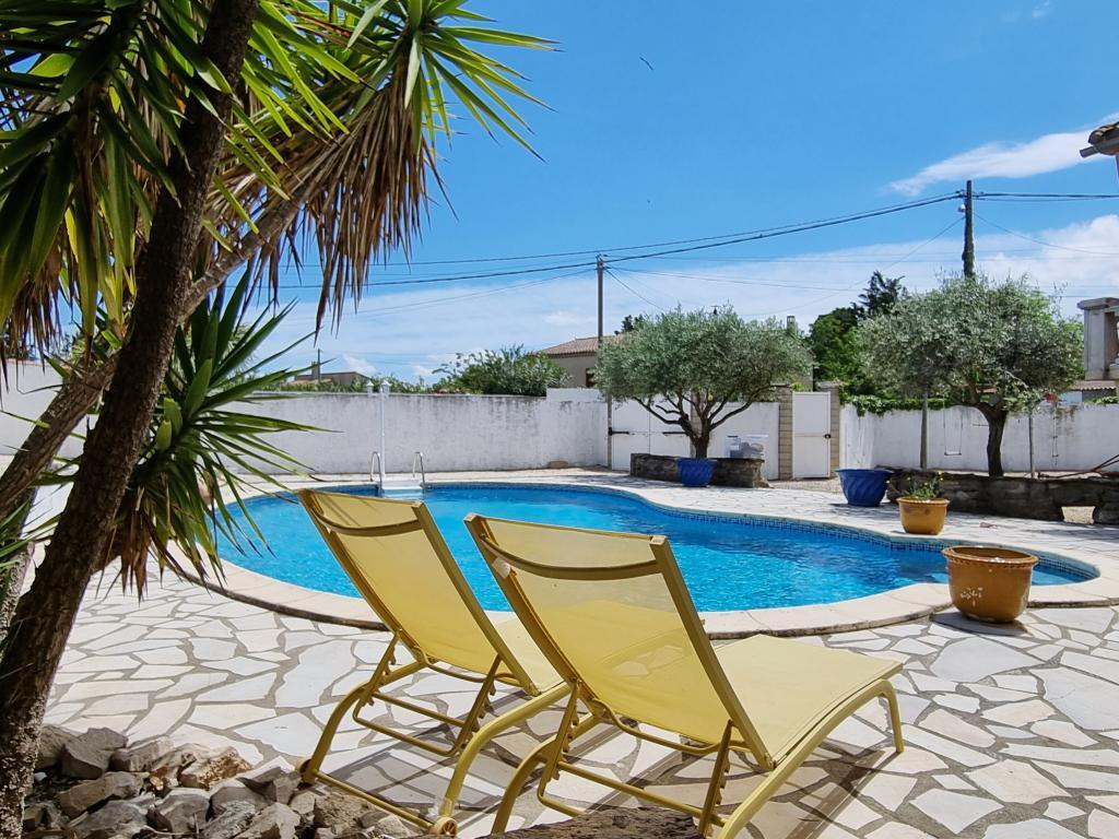 Villa Louis à Homps : piscine privée et terrasse - Photo 27