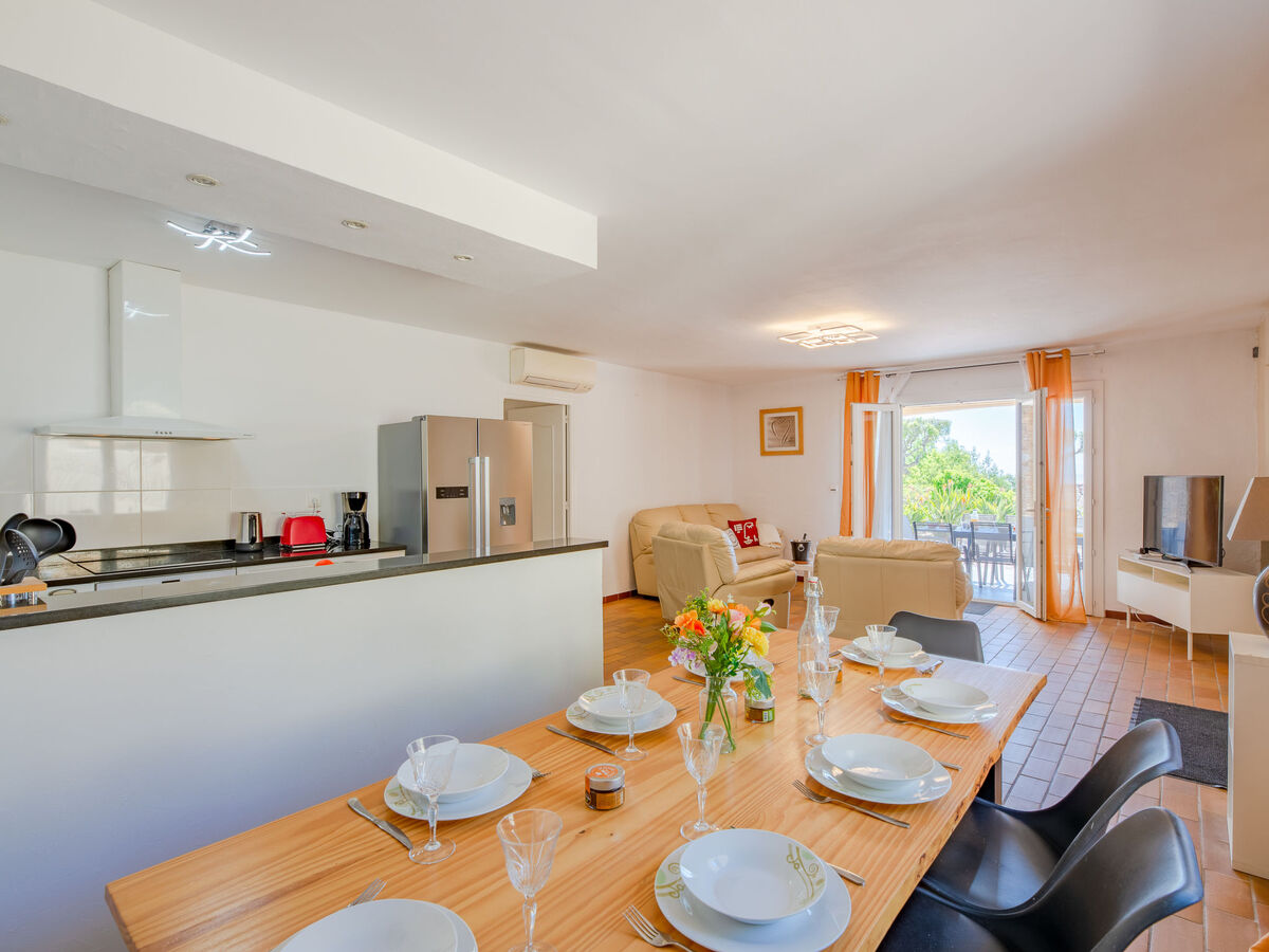Apt 4 chambres 115 m² avec terrasse 32 m² à Saint Aygulf - Photo 2