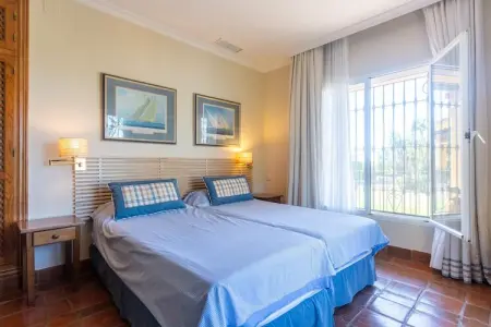 Casa Amarilla : maison 8 pers., piscine et tennis à Marbella : photo 4