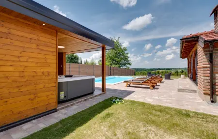 Maison 7 personnes à Gornje Plavnice - Photo 1