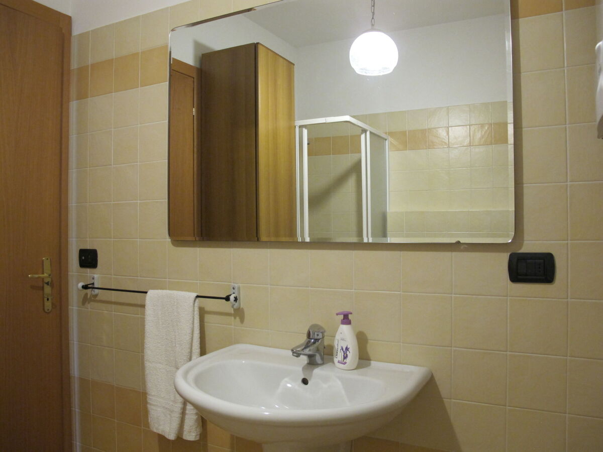 Appartement Adelaide – Torri del Benaco, 120 m² avec jardin - Photo 20