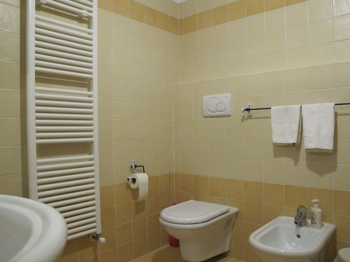 Appartement Adelaide – Torri del Benaco, 120 m² avec jardin - Photo 23