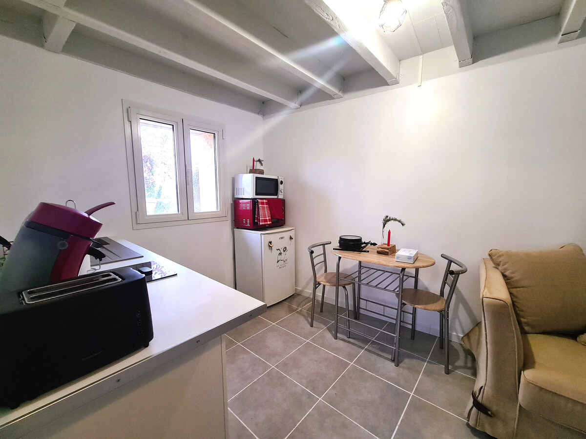 Gîte romantique Brenne : chambre sous toits avec Velux - Photo 5