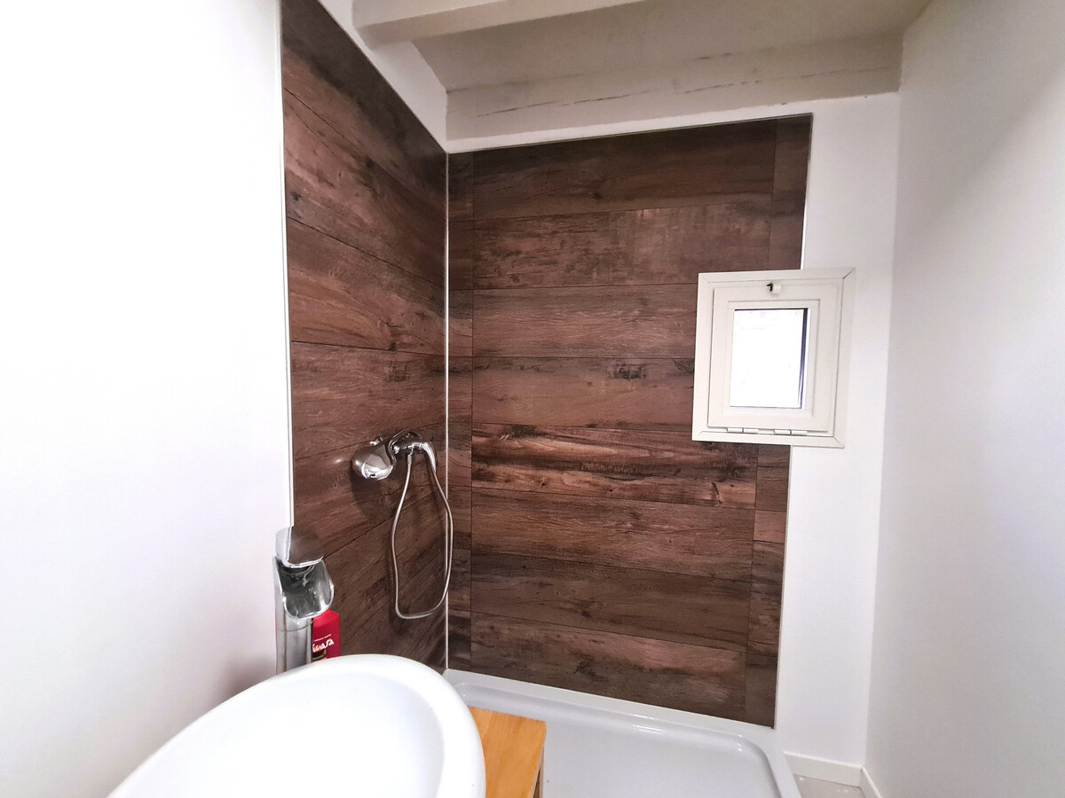 Gîte romantique Brenne : chambre sous toits avec Velux - Photo 15