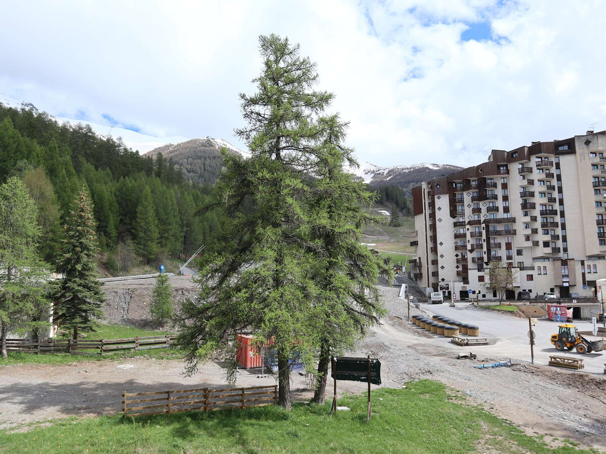 Studio 4 pers aux Orres, skis aux pieds, vue Sud - Photo 9