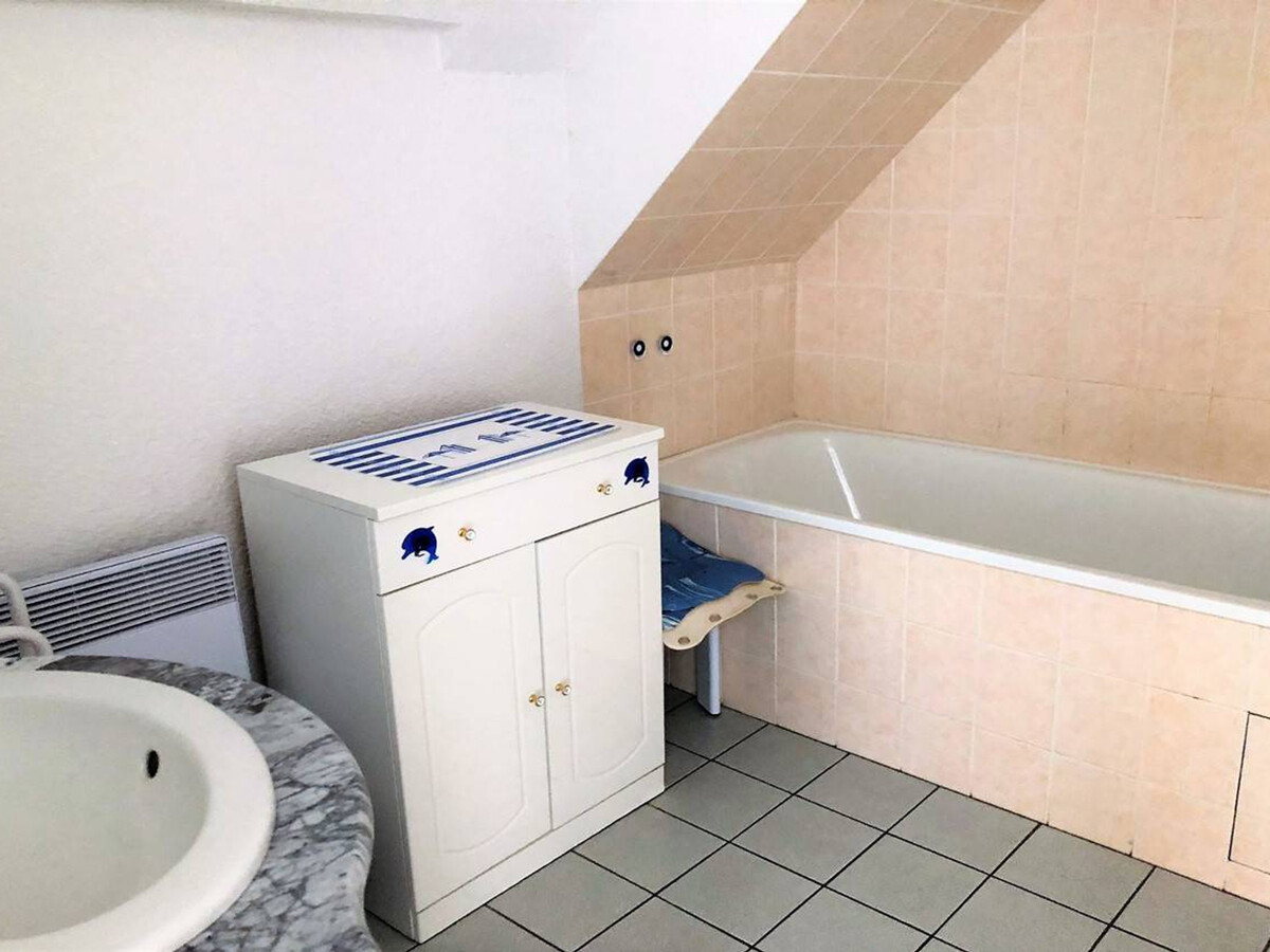 Appartement mansardé 4 pers., 100m plage St-Guirec - Photo 9