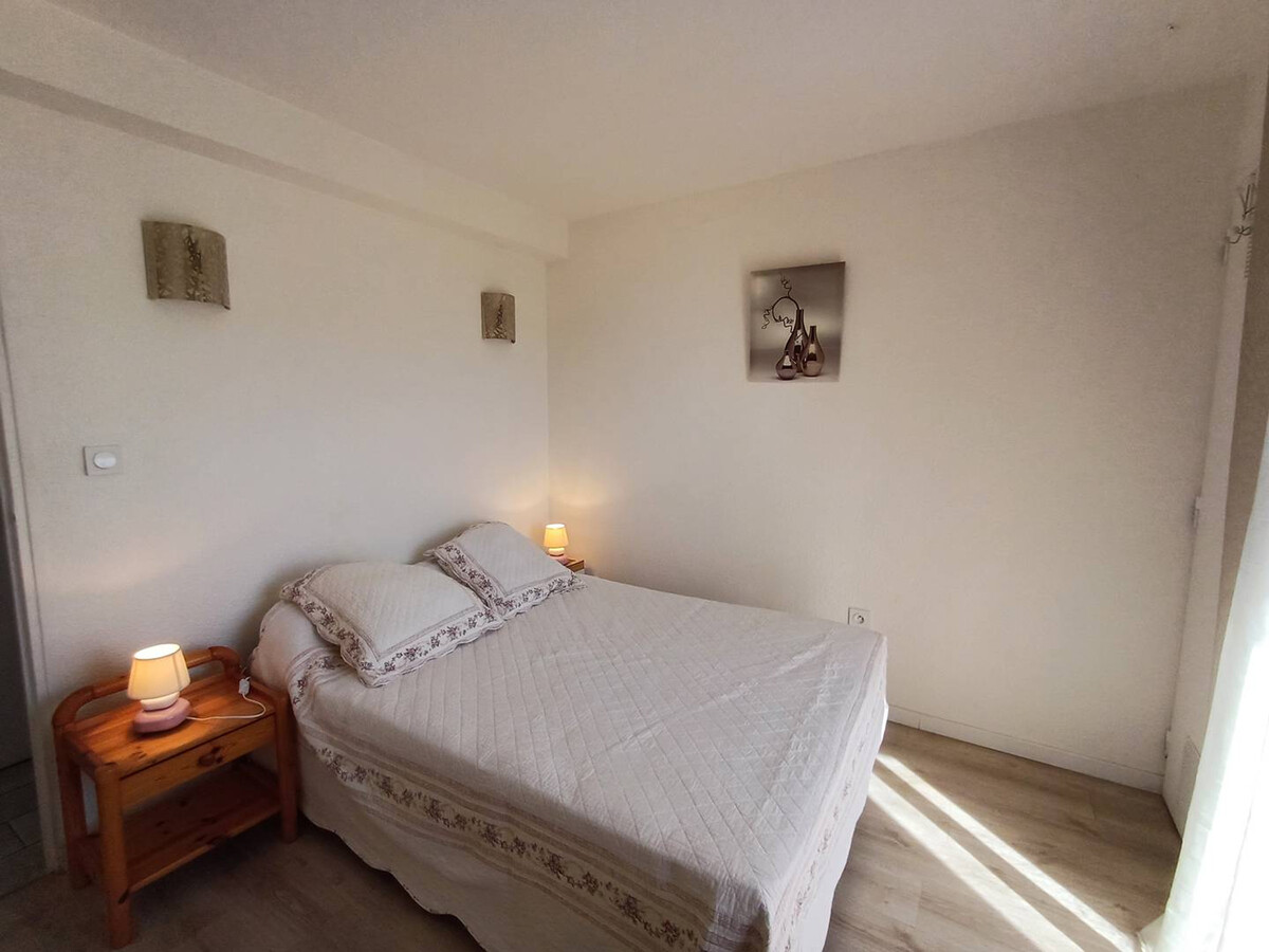 T2 2 étoiles Balaruc-les-Bains, parking privé, 700m thermes - Photo 3