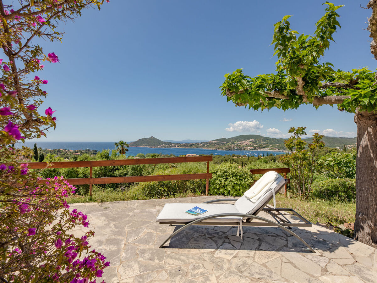 Maison Mime – vue mer panoramique à Agay, terrasse sud 50 m² - Photo 13