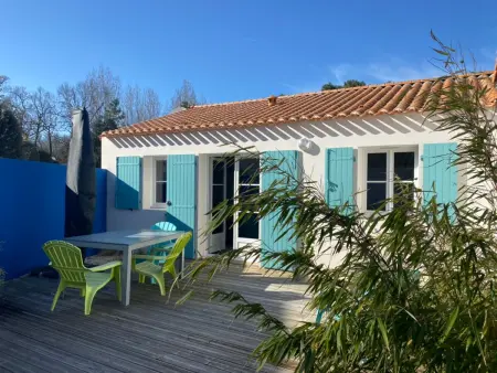 Location maison à Longeville sur Mer, Évasion en Forêt, Plage à Proximité - Pavillon Confortable pour 4 à Longeville-sur-Mer