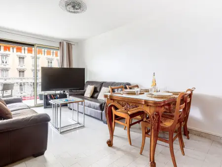 Location appartement à Nice, Le Carina