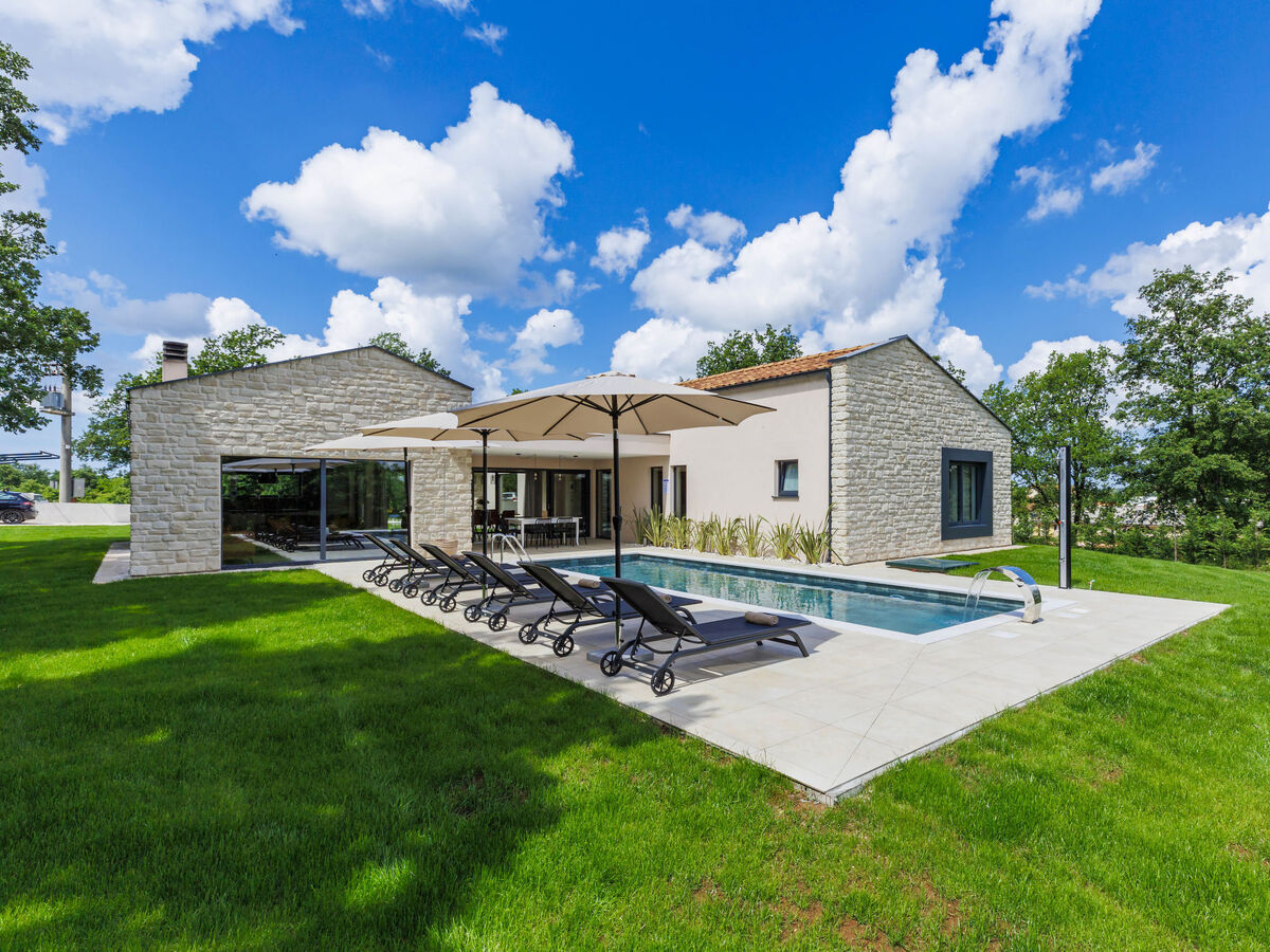 Villa Ana Rovinj : piscine privée et 7200 m² de terrain - Photo 6