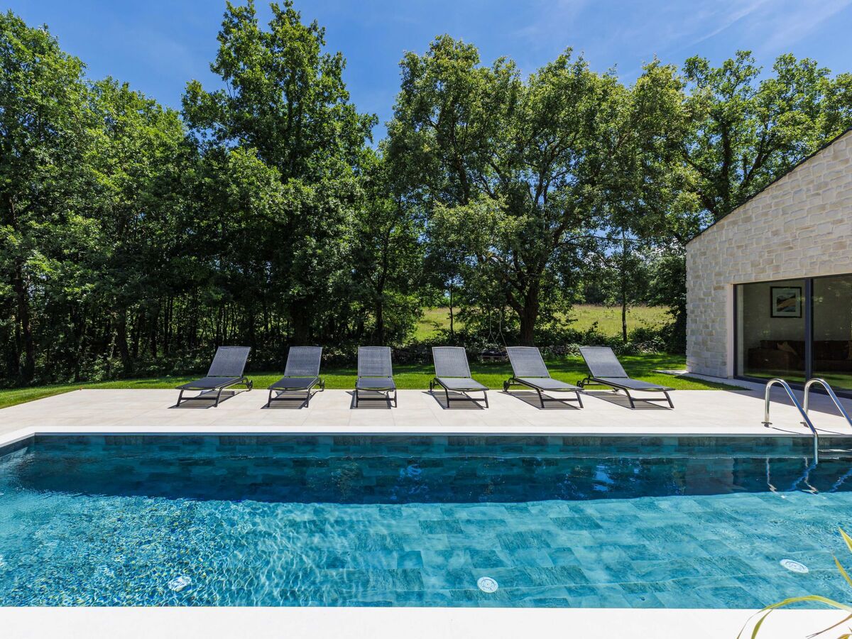 Villa Ana Rovinj : piscine privée et 7200 m² de terrain - Photo 18