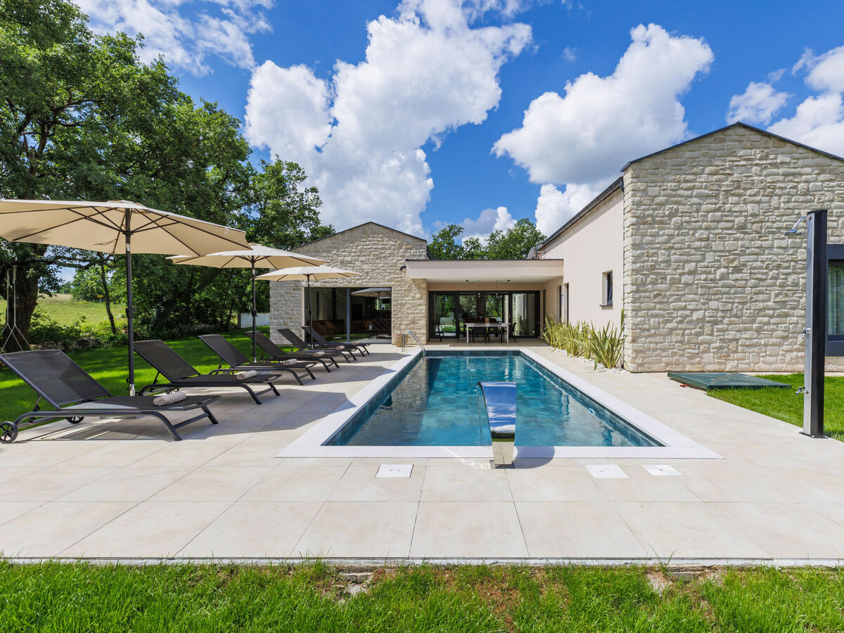 Villa Ana Rovinj : piscine privée et 7200 m² de terrain - Photo 33