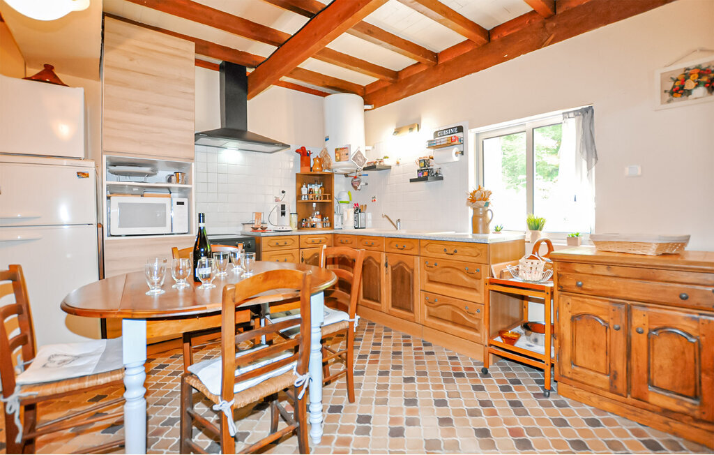 Maison en pierre isolée à Seix, 8 personnes, poêle à bois - Photo 6
