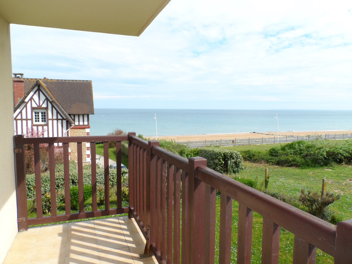 Appartement 3 pièces front de mer avec piscine et tennis - Photo 10