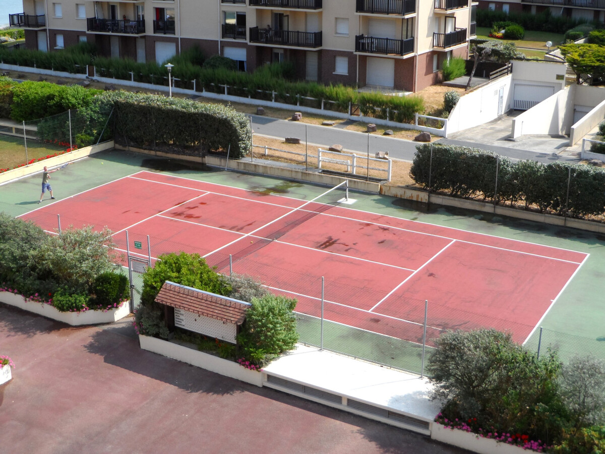 Appartement 3 pièces front de mer avec piscine et tennis - Photo 12