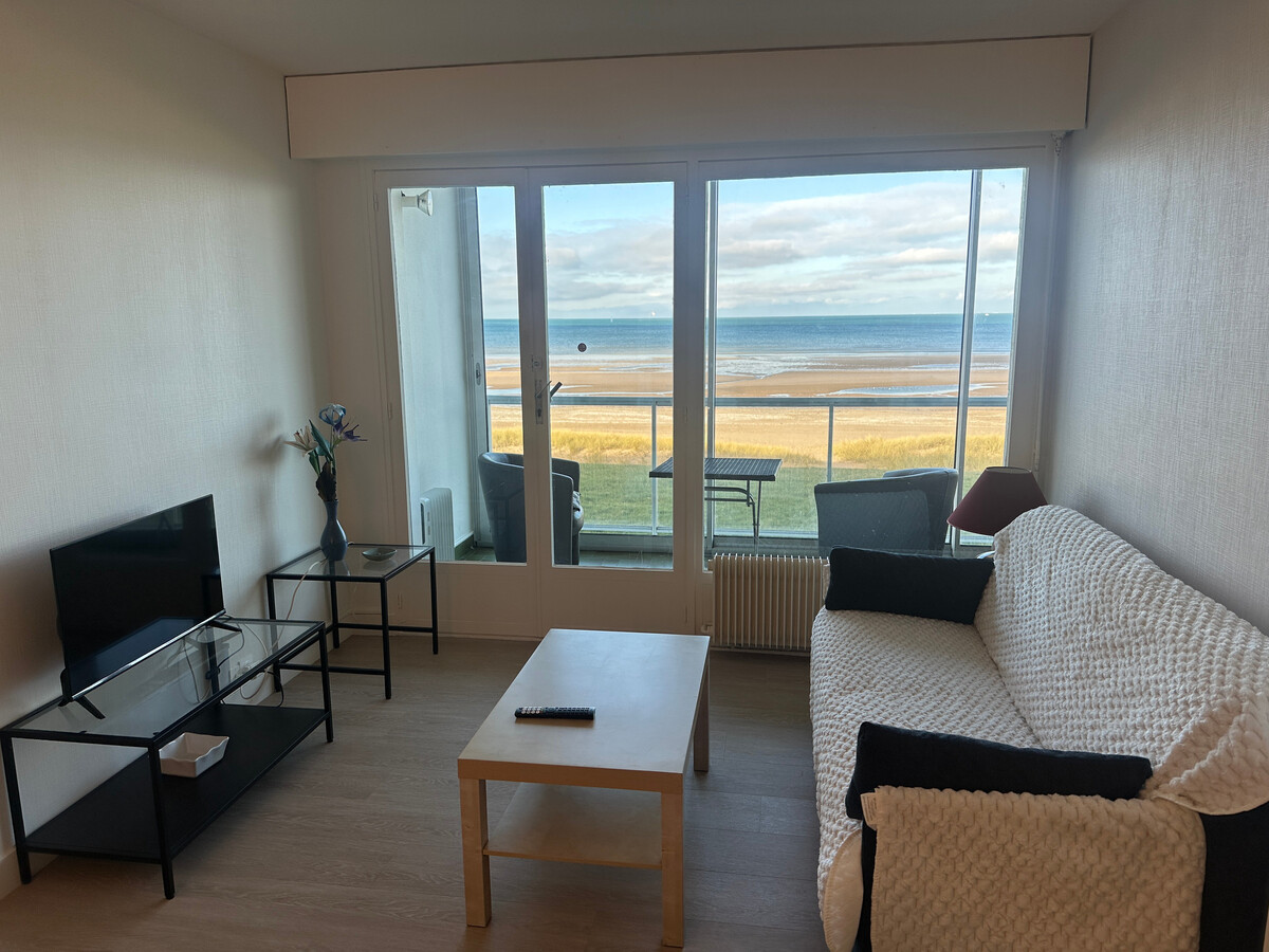 Appartement Varaville face à la mer avec loggia - Photo 1