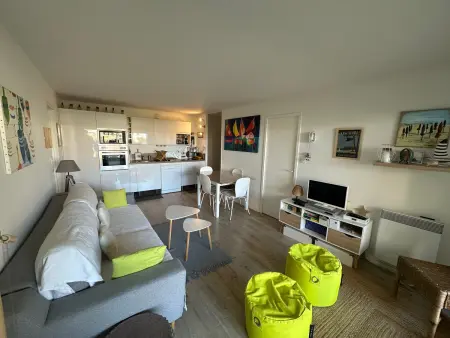 Appartement 3 pièces avec jardinet, 850 m du centre de Cabourg : photo 3