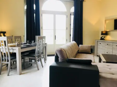 Location appartement à Cabourg, Appartement rénové en rez-de-jardin, proche centre, 2 pièces, 4 pers., équipements modernes, Cabourg