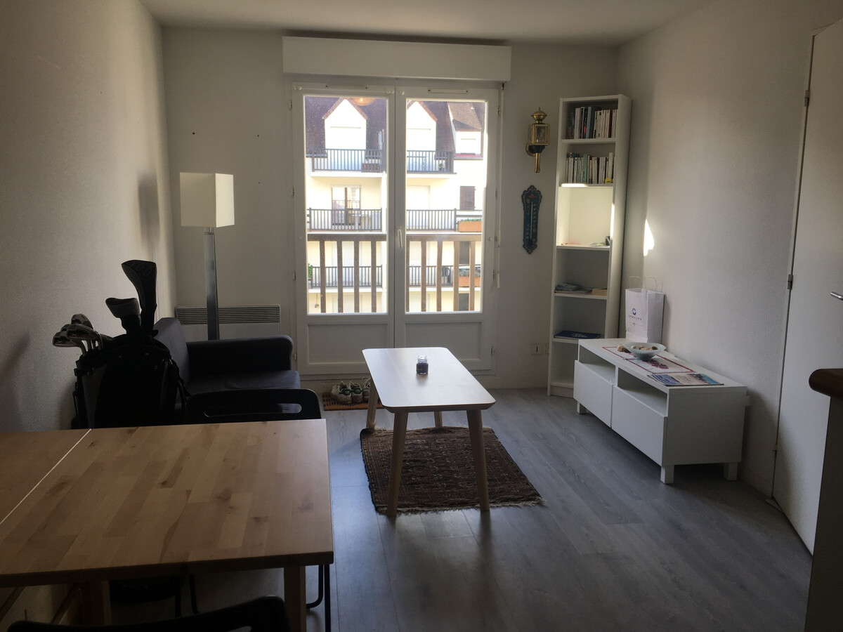 Appartement bord de mer avec balcon vue ouest à Cabourg - Photo 3