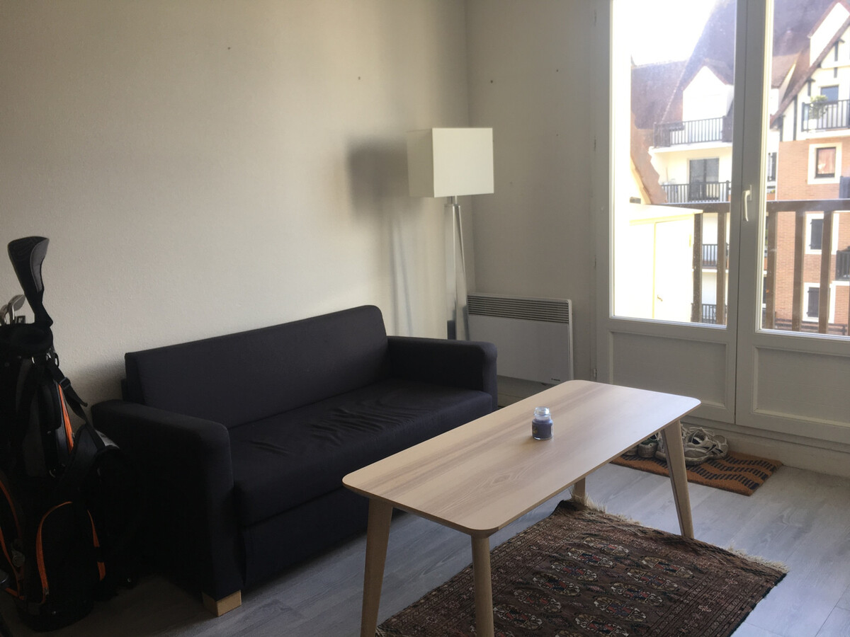 Appartement bord de mer avec balcon vue ouest à Cabourg - Photo 4