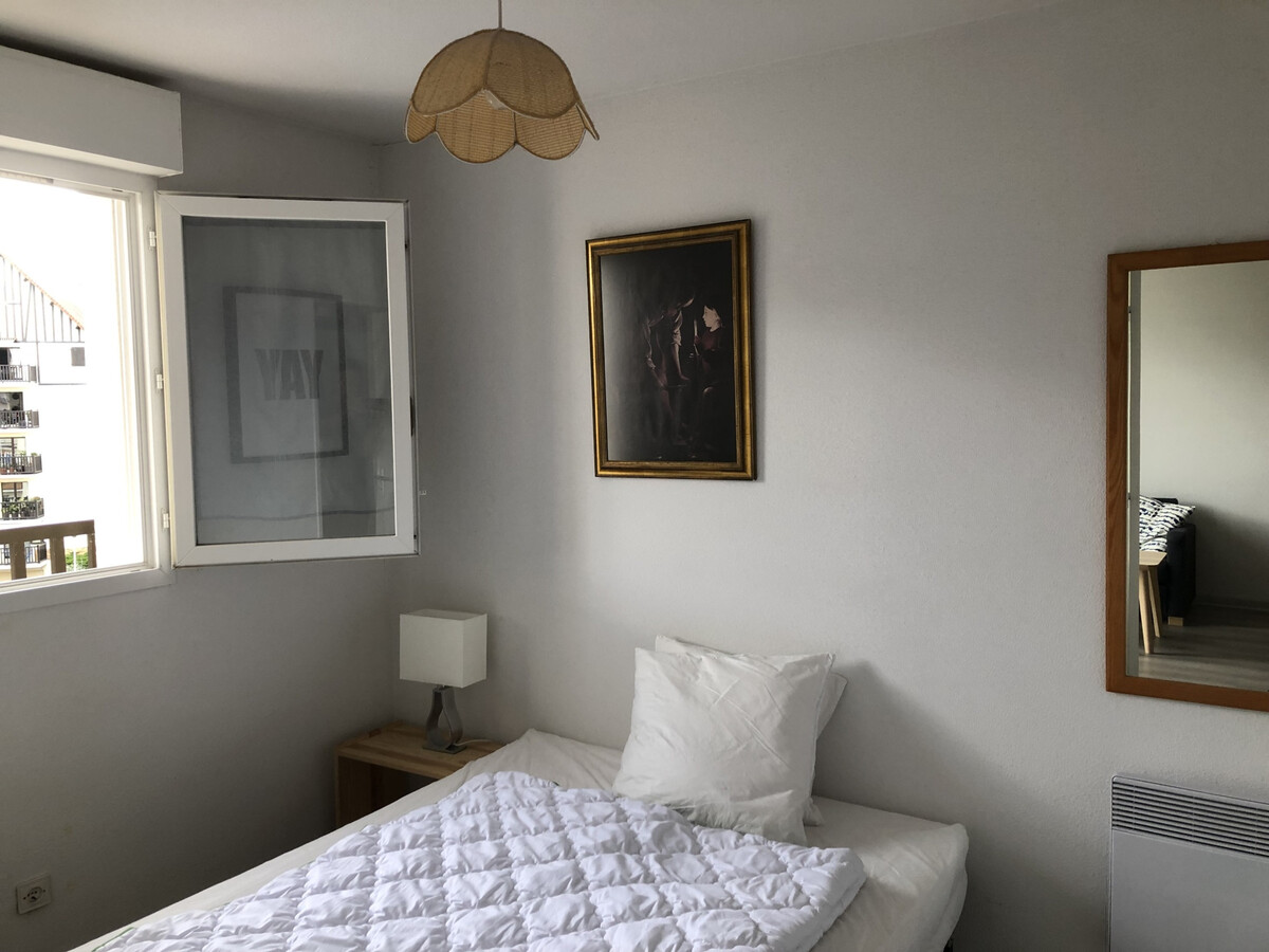 Appartement bord de mer avec balcon vue ouest à Cabourg - Photo 8