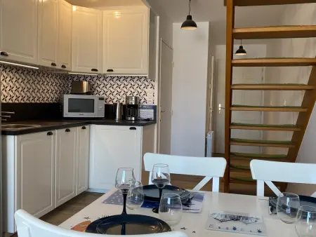 Bel Appartement Duplex 4 pièces avec Vue sur Port et Terrasse : photo 7