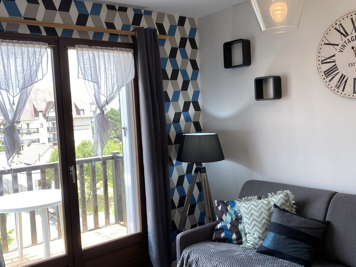 Appartement 2 pièces Cabourg, balcon et plage à pied - Photo 2