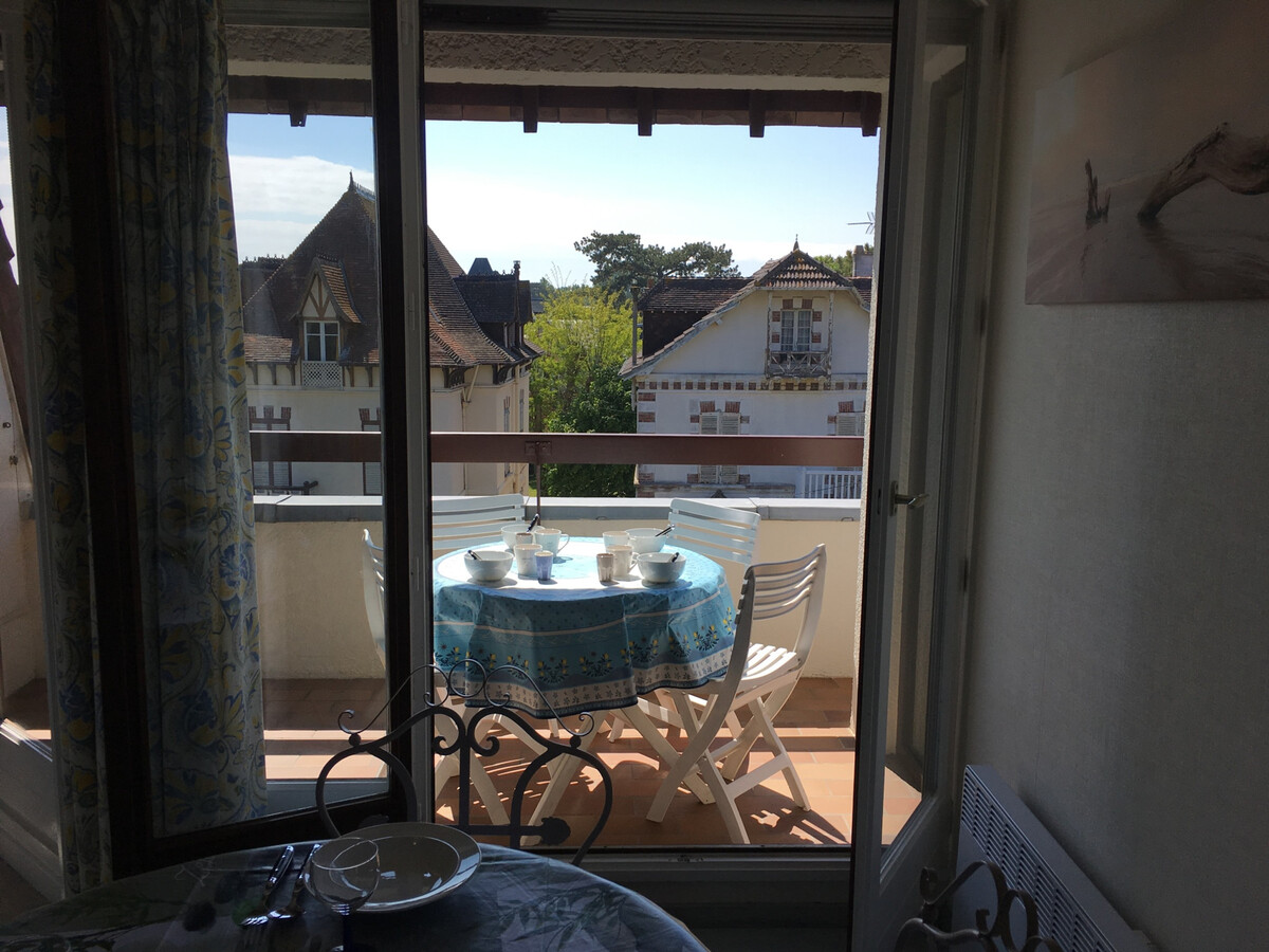 Studio 4 pers. Cabourg centre avec balcon et parking - Photo 3